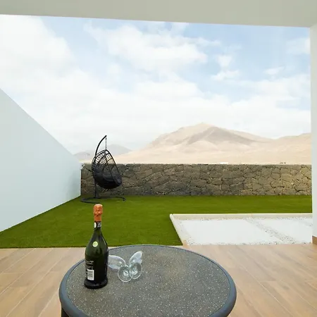 Casa Kelia - By Az